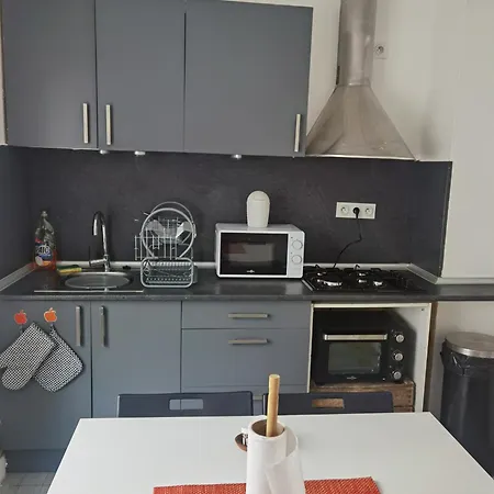 - Hyper Centre Apartment *